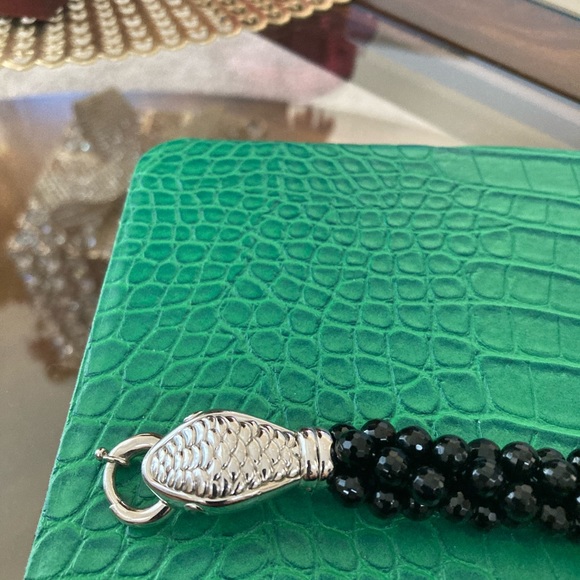 Pre-Loved Faceted Onyx Bead Bracelet/Sterling Silver Snake Head Clasp - Picture 4 of 6